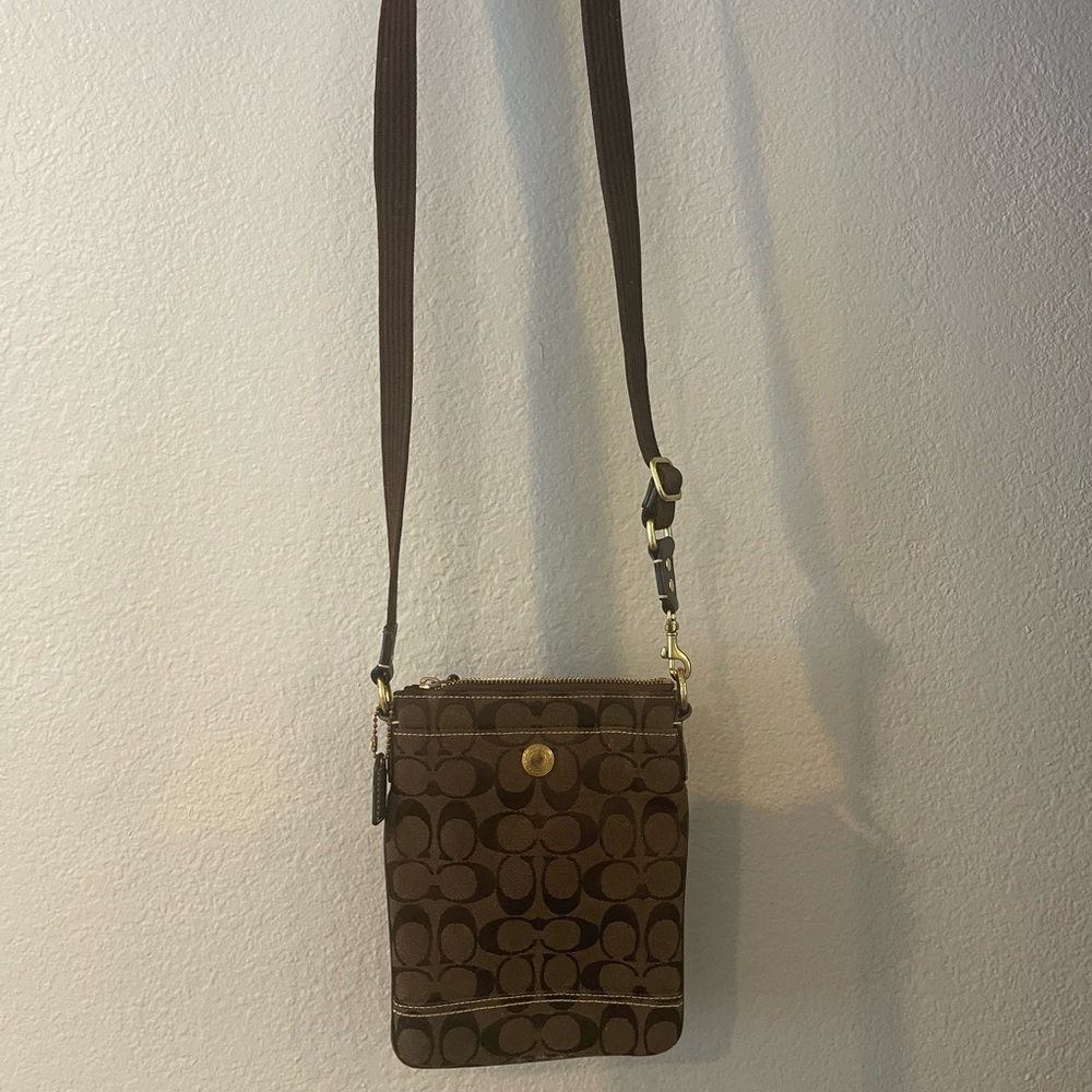 Coach crossbody purse